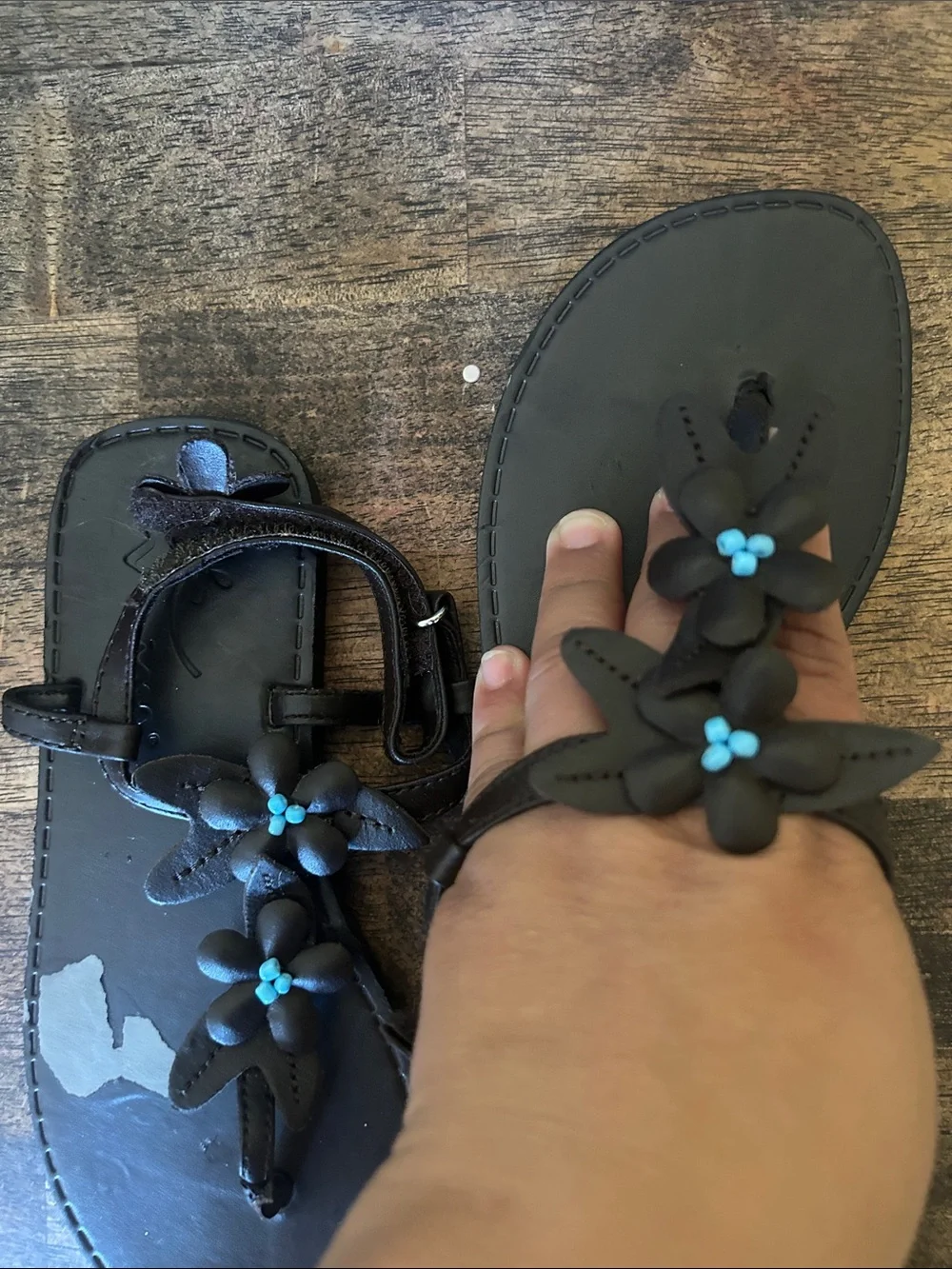 Girls' Brown Floral T-Strap Sandals with Turquoise Accent Beads
